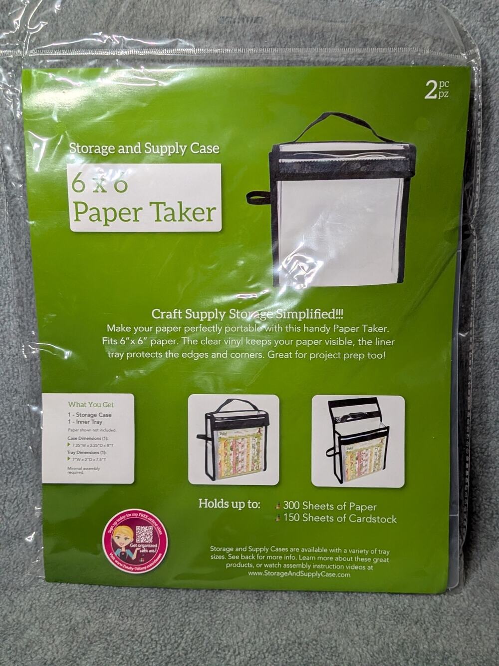 TOTALLY TIFFANY 6x6 Paper Taker Clear Vinyl Craft Storage Case Organizer NEW